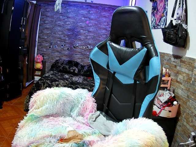AngelaQueen