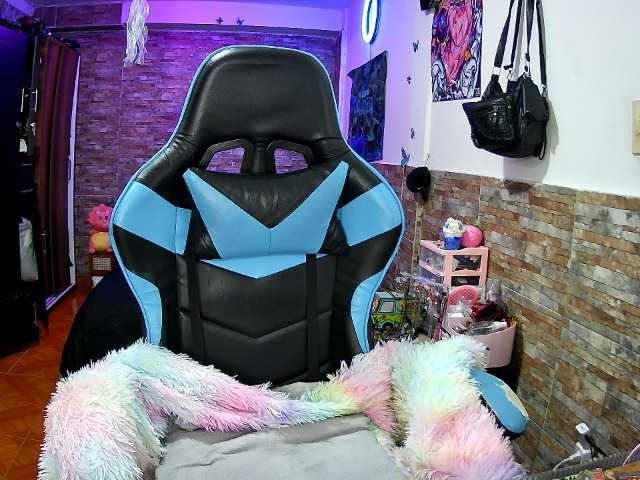 AngelaQueen
