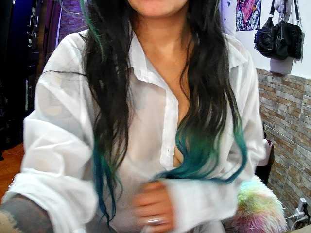 AngelaQueen
