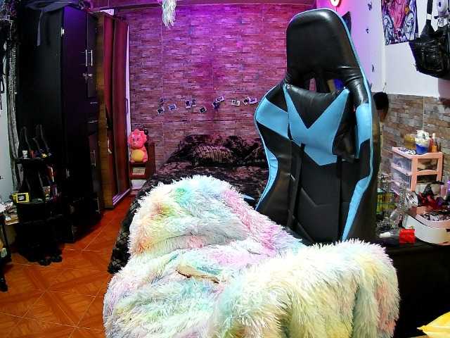 AngelaQueen