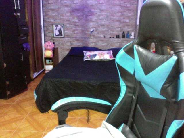 Preview of angelaqueen