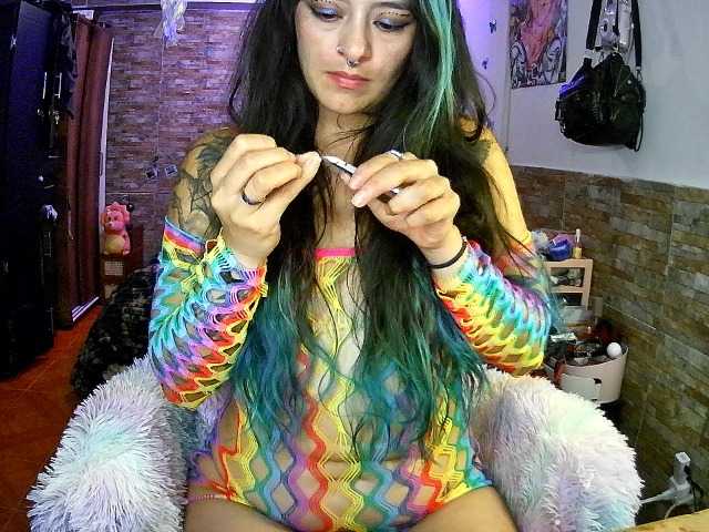 AngelaQueen
