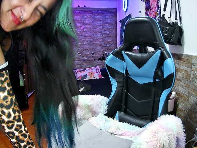 AngelaQueen