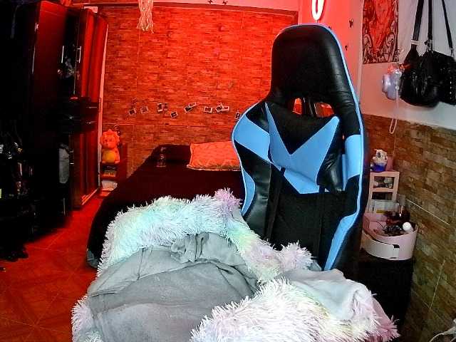AngelaQueen