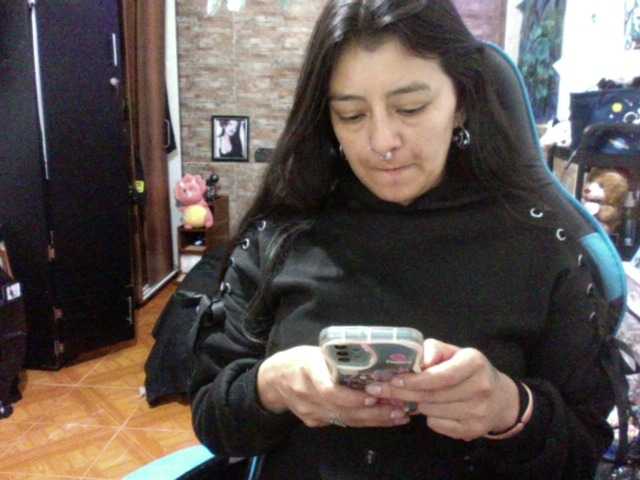AngelaQueen