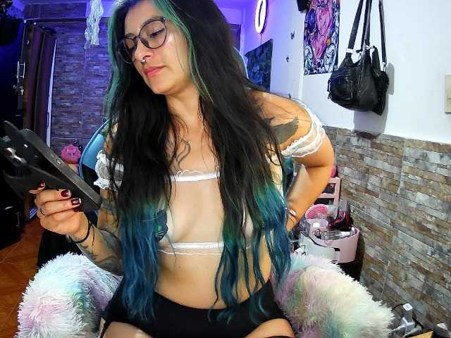 AngelaQueen