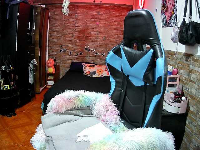 AngelaQueen