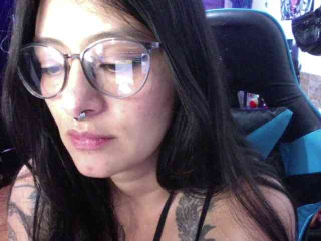 AngelaQueen webcam