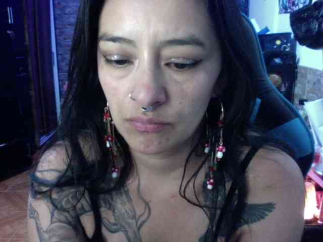 AngelaQueen