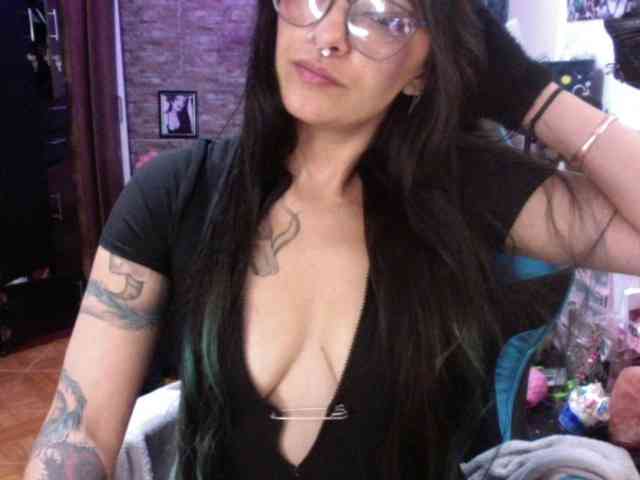 AngelaQueen
