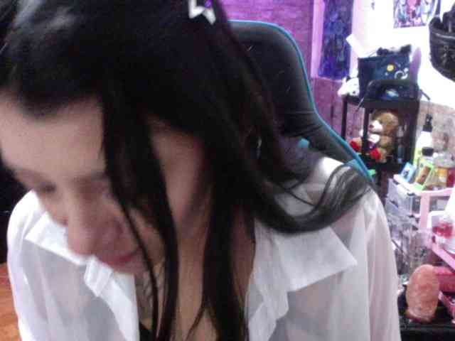 AngelaQueen webcam