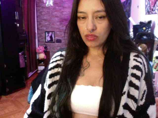 AngelaQueen webcam