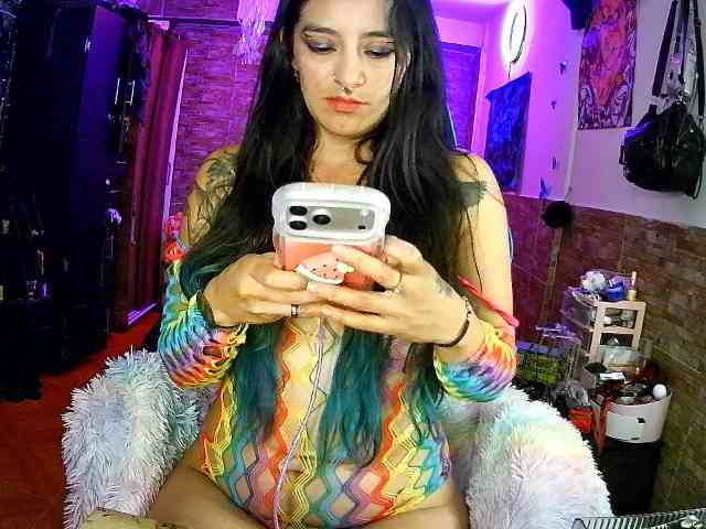 AngelaQueen