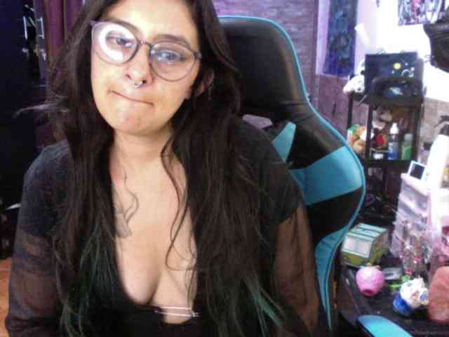 AngelaQueen