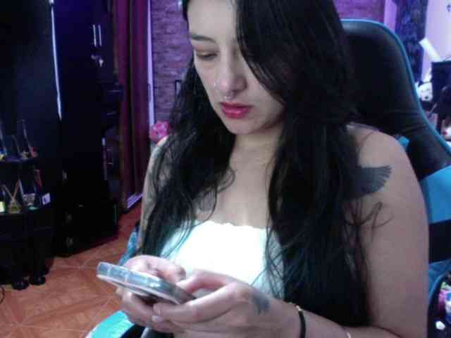 AngelaQueen webcam