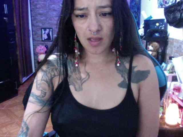 AngelaQueen