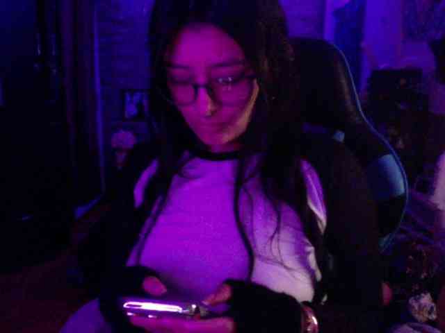 AngelaQueen webcam