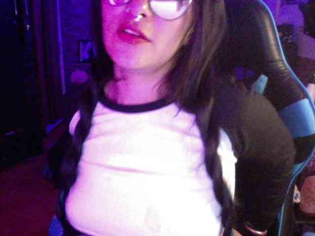 AngelaQueen webcam