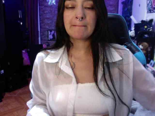 AngelaQueen webcam