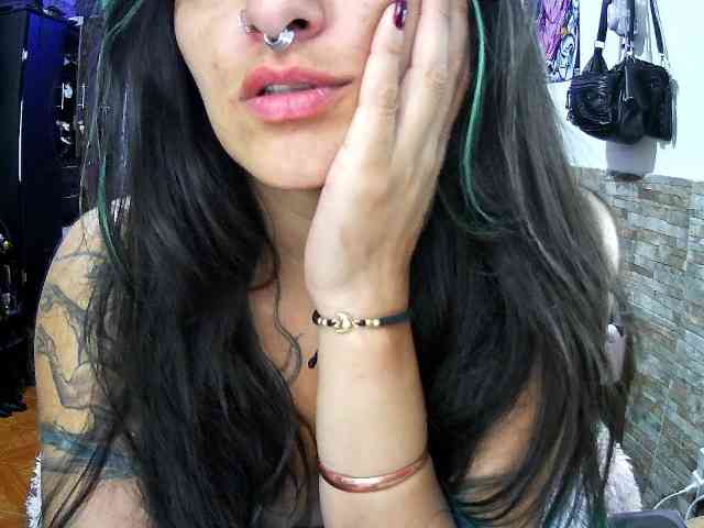 AngelaQueen - Girl 