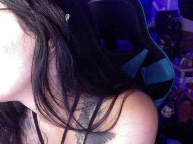 AngelaQueen AngelaQueen