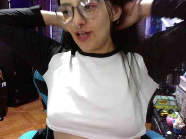 AngelaQueen webcam