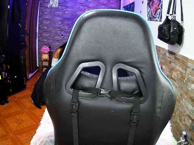 AngelaQueen webcam
