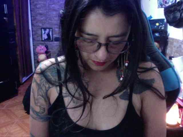AngelaQueen AngelaQueen