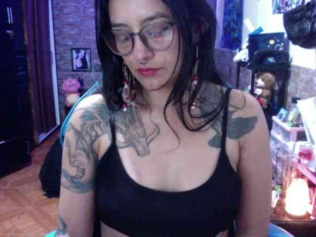 AngelaQueen AngelaQueen