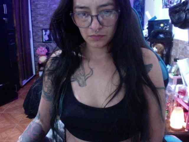 AngelaQueen AngelaQueen