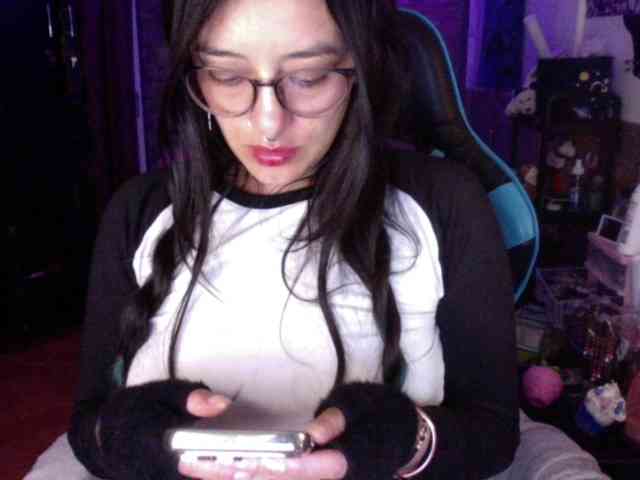 AngelaQueen webcam