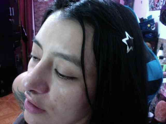 AngelaQueen webcam