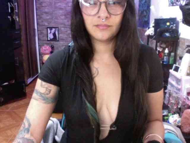 AngelaQueen webcam