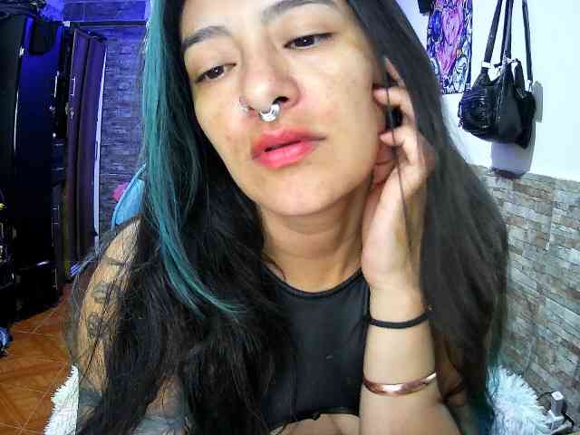 AngelaQueen AngelaQueen