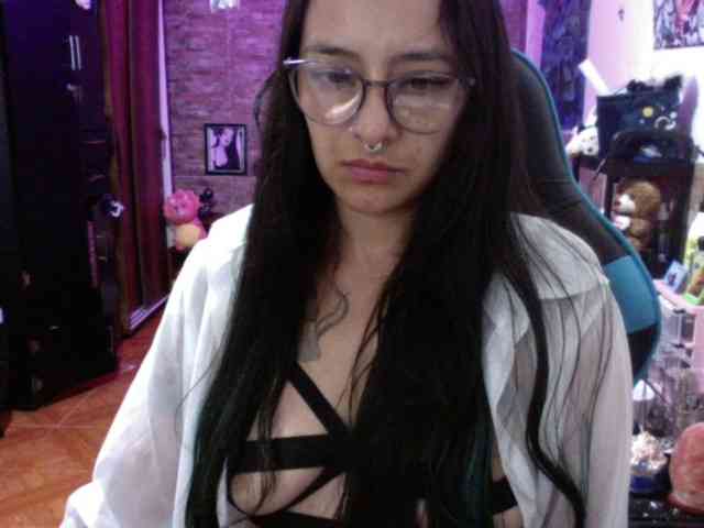 AngelaQueen webcam