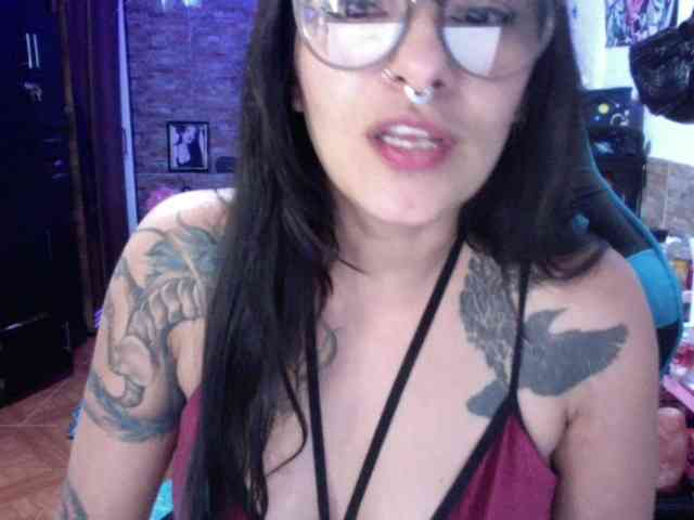 AngelaQueen AngelaQueen