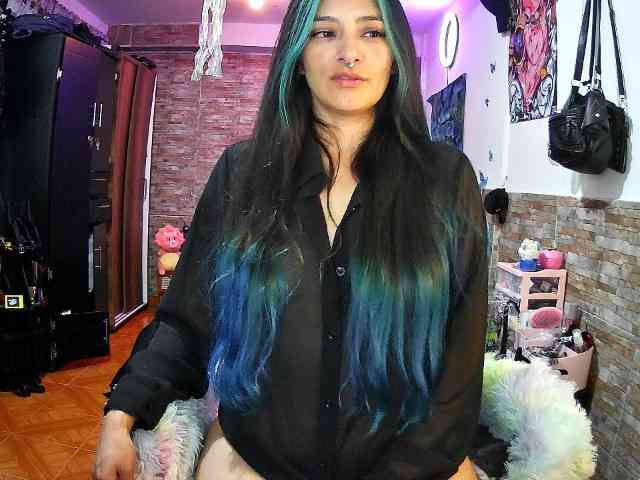 AngelaQueen webcam