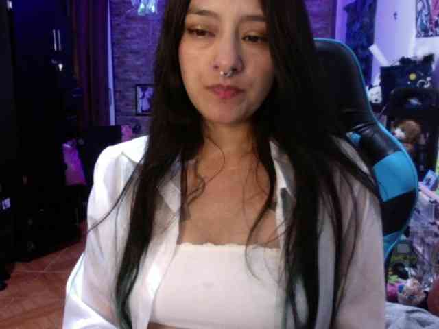 AngelaQueen webcam