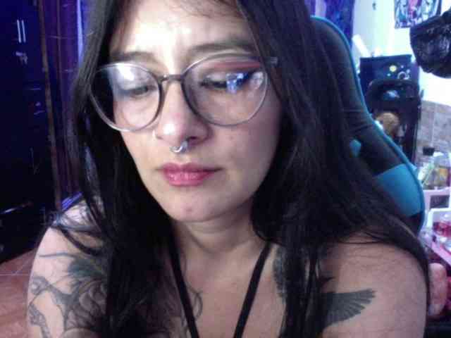 AngelaQueen AngelaQueen