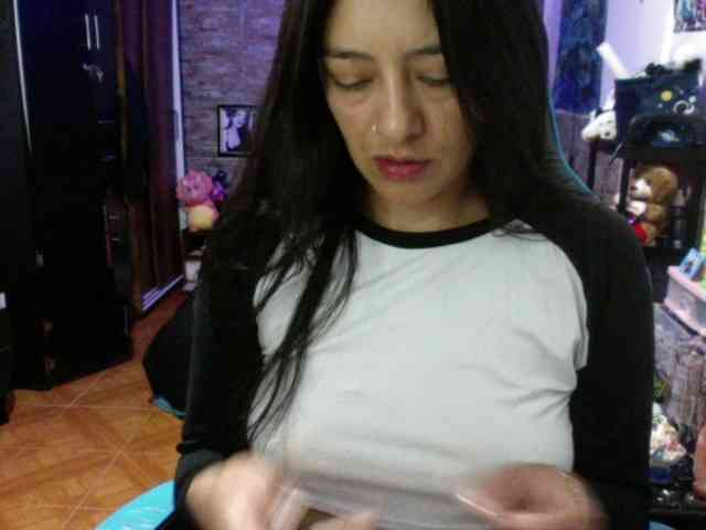 AngelaQueen