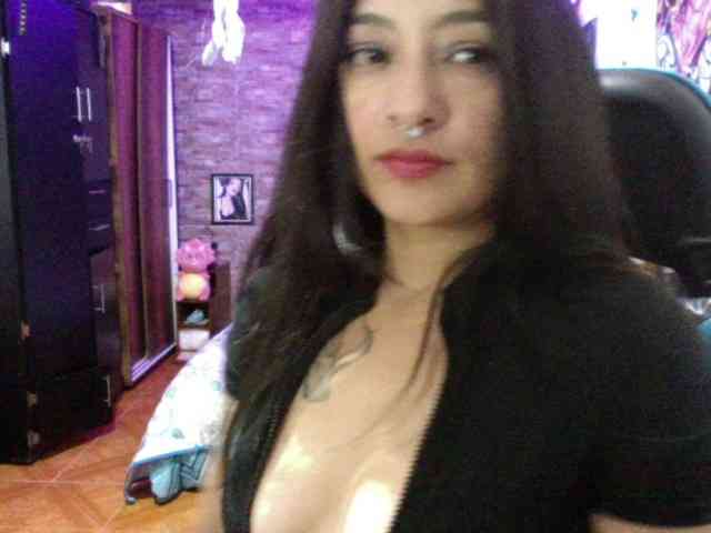 AngelaQueen