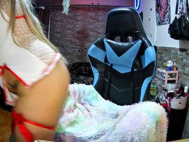 AngelaQueen