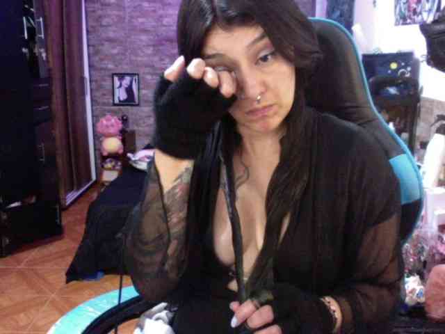 AngelaQueen