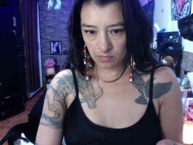 AngelaQueen