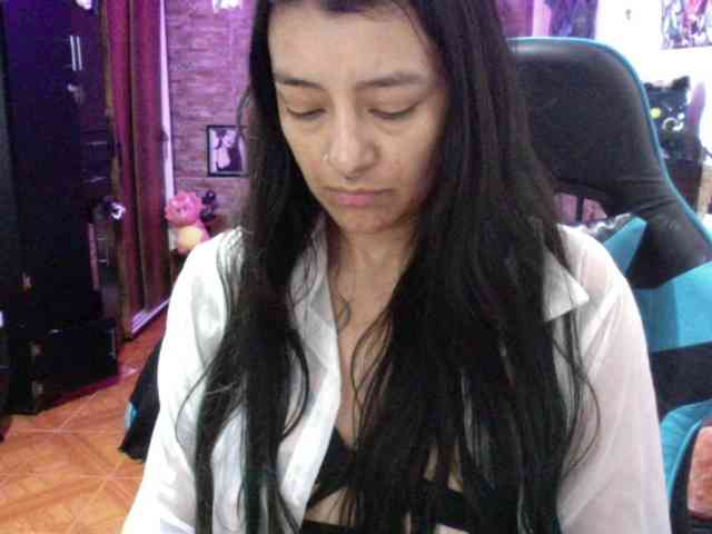AngelaQueen webcam