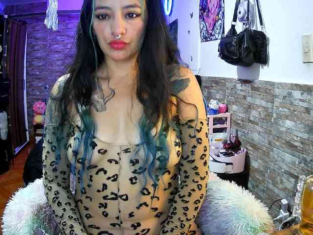 AngelaQueen webcam