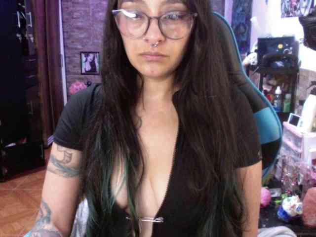 AngelaQueen