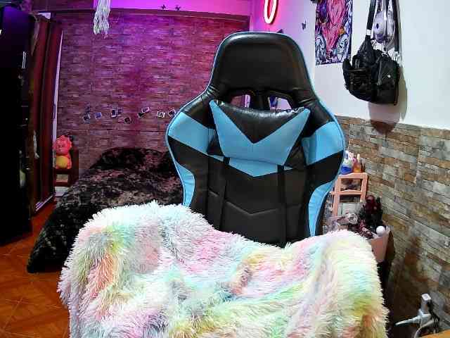 AngelaQueen webcam