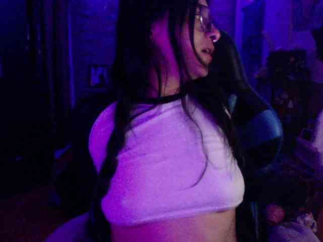 AngelaQueen AngelaQueen