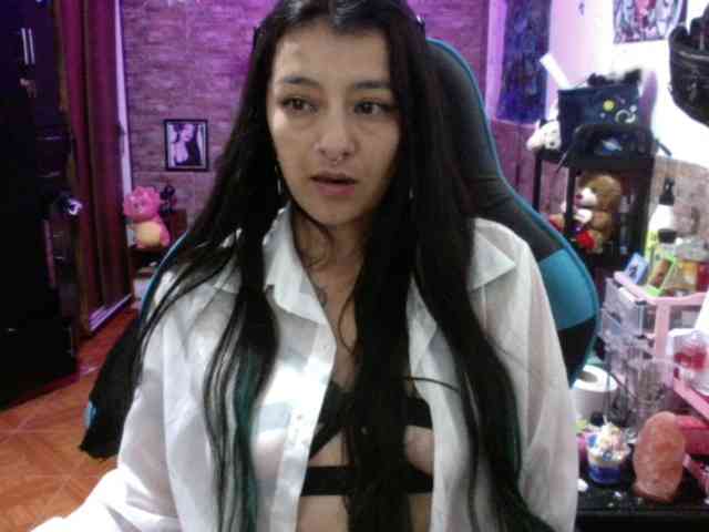 AngelaQueen webcam